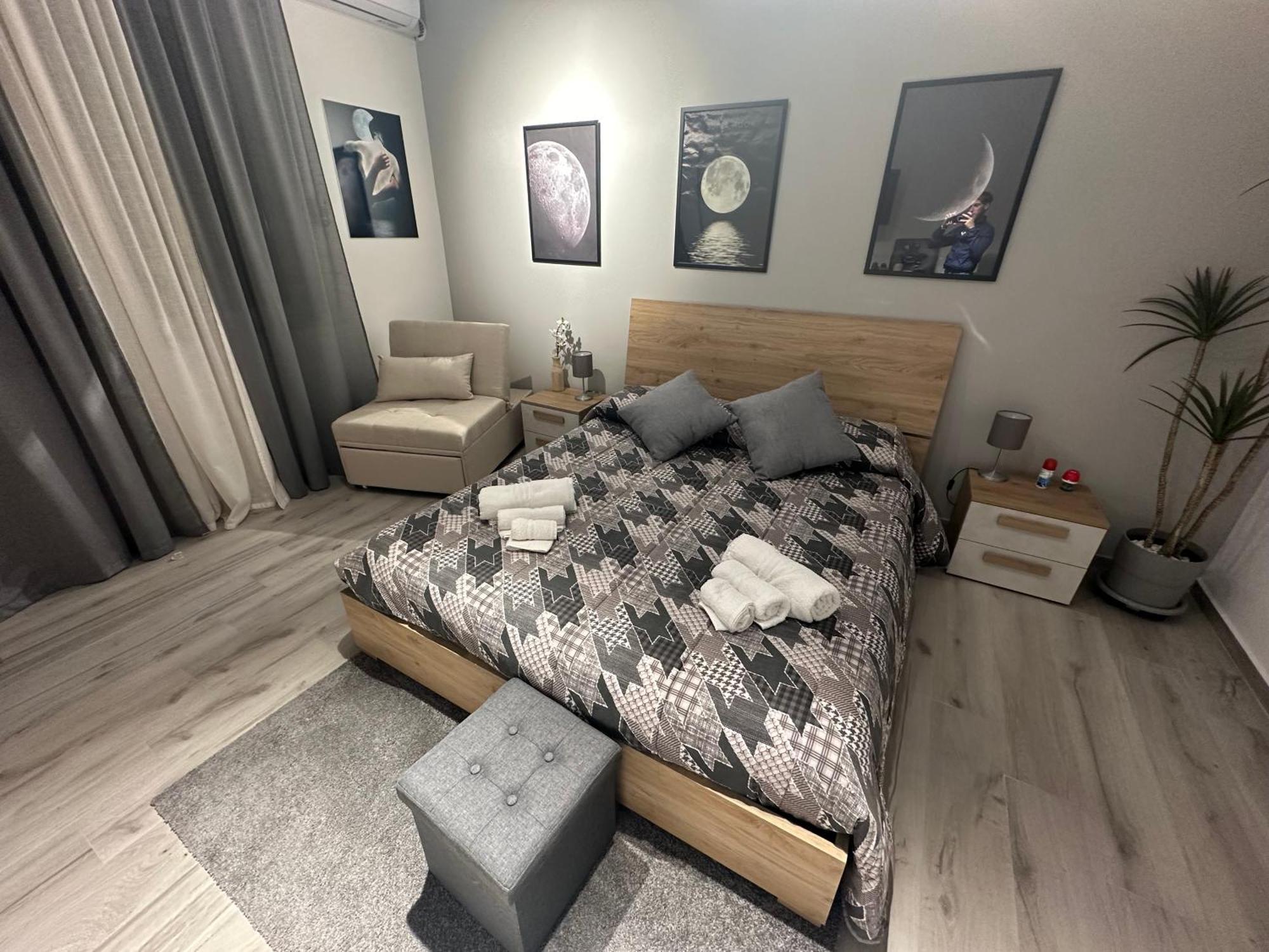Apartament La Via Di Mezzo Katania Zewnętrze zdjęcie