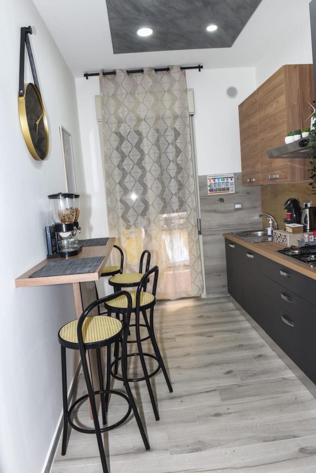 Apartament La Via Di Mezzo Katania Zewnętrze zdjęcie