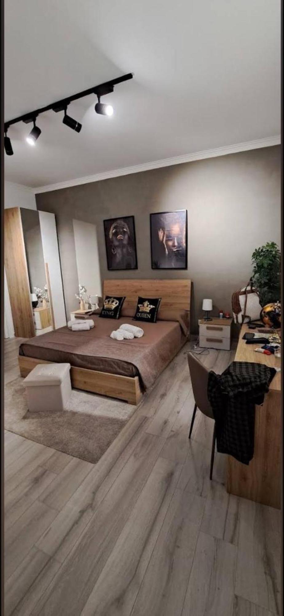 Apartament La Via Di Mezzo Katania Zewnętrze zdjęcie