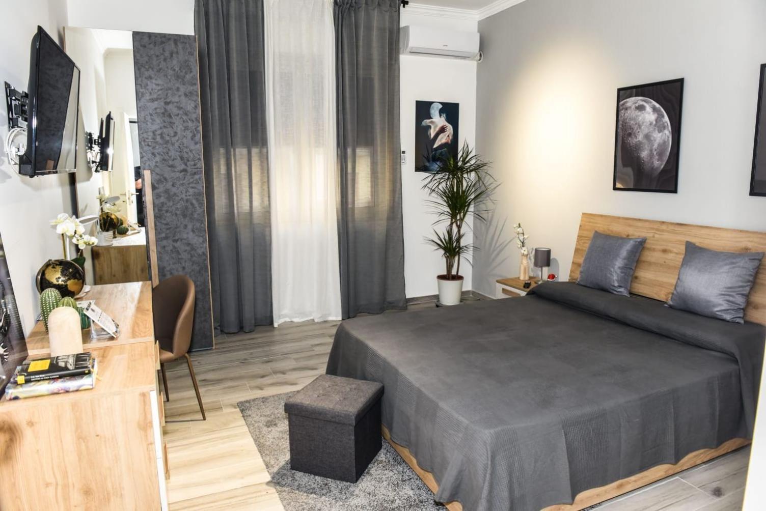 Apartament La Via Di Mezzo Katania Zewnętrze zdjęcie